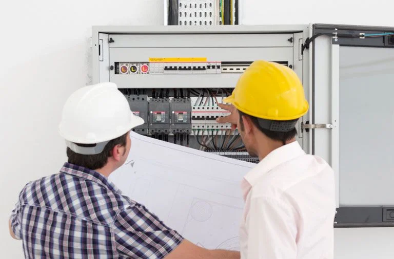 Asesoría y consultorías eléctricas